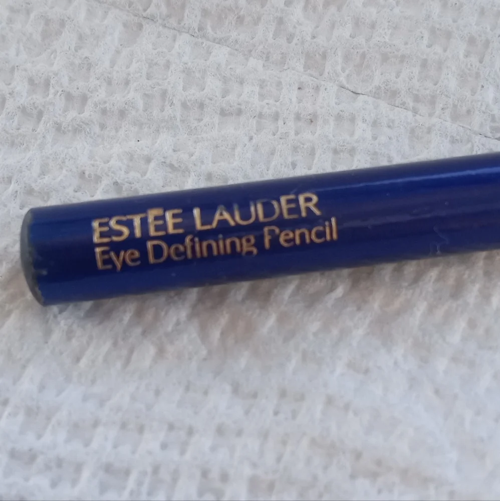 Estee Lauder Lip Defining Wooden Pencil Spice 10 Lightweight Creamy Long Lasting